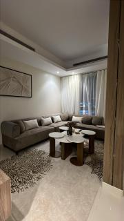 A classy suite with an elegant design and private parking - 9