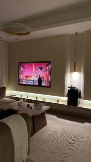 A suite with an elegant and modern design that combines comfort and luxury - 0