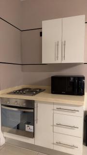 A suite with an elegant and modern design that combines comfort and luxury - 9