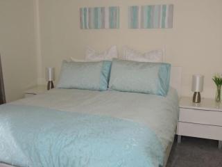 83 Sunrise Dve 2 Storey BeachHouse - 1
