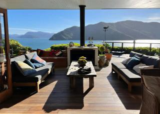 Stunning Private Retreat in Blackwood Bay - 0