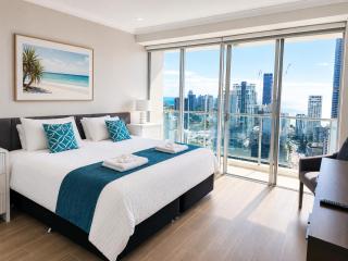 Luxury Ocean View Apartment Surfers Paradise - 1