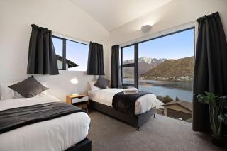 Peak Paradise Lodge - Hot Tub - Lake Views - 4
