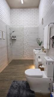 Cozy South Perth Private Rooms Close to CBD and river - 2