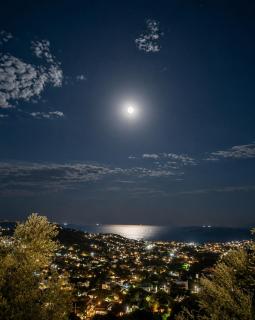 Eagles Nest Villa Athenian Riviera in Aghia Marina near Lagonisi, next to the beach close to Athens Airport - 5