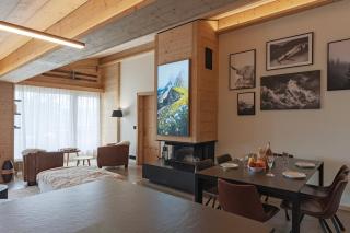 Exceptional 3BR penthouse in heart of Villars - 9