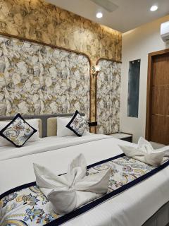 Hotel The Junagadh Palace - 8