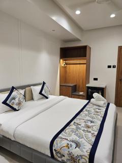 Hotel The Junagadh Palace - 3