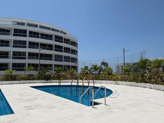 Amplio apartamento con piscina en Serena del Mar - 2