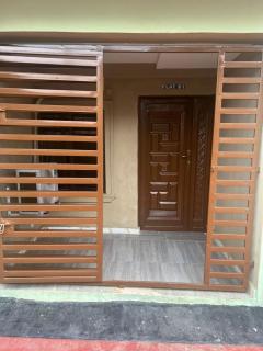 Egbeda Akowonjo Apartment - 0
