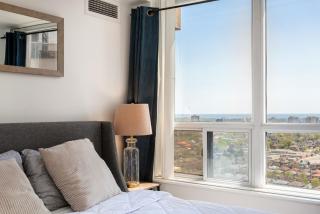 Stylish 2BR with Great View! Steps from Square One - 2