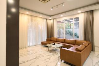 Zeus Living - LOFT VILLA - 6