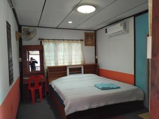 Buriram Home stay 4 Laos - 8