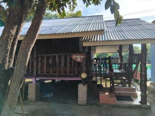 Buriram Home stay 4 Laos - 7