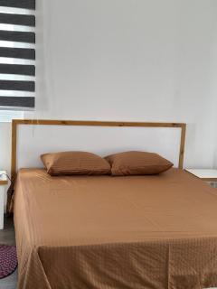 White Villa Mts - 1