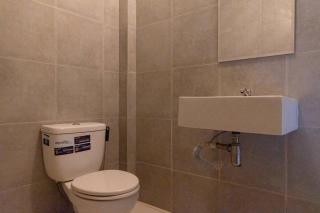 Beautiful 4 Bed Bungalow Close to Beach & Hotspots - 5