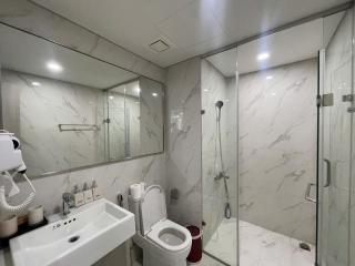 Hommit Masteri Tòa B - Căn hộ 1 phòng ngủ view hồ, máy chiếu - 2