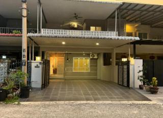 Tambun 106 Guesthouse by IWH Suites - 7
