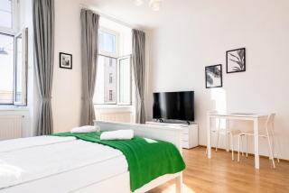 Lovely 3BR Shared Apt Near Belvedere Great for Long Stays - 8
