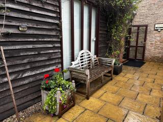 Smugglers Cottage converted Barn with Pool & Jacuzzi NR Lyme Regis - 8