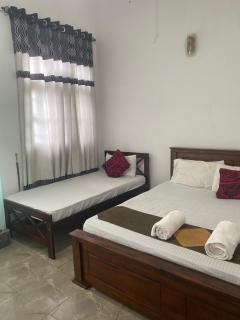 Ivana Homestay - 0