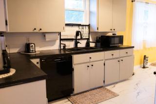 Summers luxury Rentals - 4
