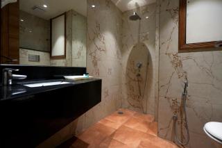 Celebrant Hotel - 8
