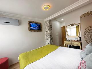 Ethnica City Hotel - 7