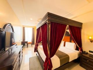 Hotel Shringar Mahal near Char Dham Vrindavan -  - 6