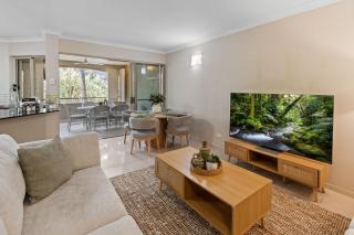 Cairns Resort Retreat 9 Pools Gym - 1