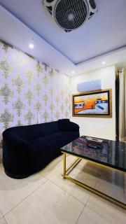 Daily Room Stay - Rizco Heights 2 - 1