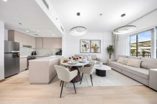 Family Friendly 2BR near Ferrari World & Yas Mall - 9