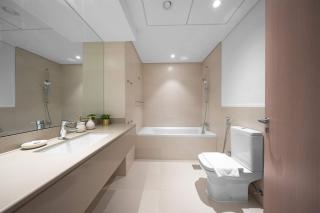 Hot Spot 2BDR Yas Island Sleeps 12 - 1