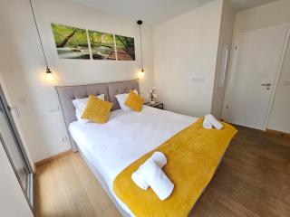 Urban Comfort 1 bedroom apartment with terrace and parking - 5