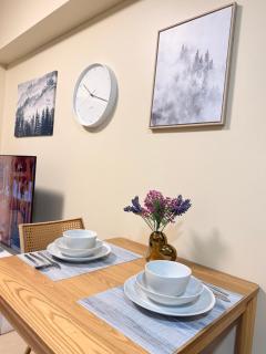 Staycation-ready unit with Pool View at Avida Riala - Tower 1 in IT Park - 2