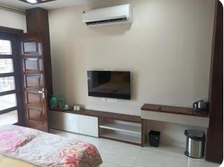 HomiStey Luxury Room A - 6