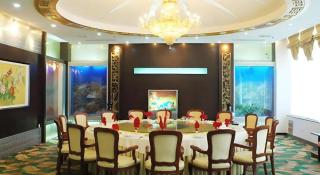 Yantai Golden Beach Hotel - 1