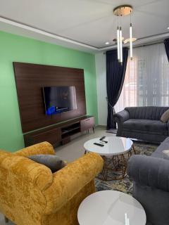 Trinity Shortlet apartments - 0