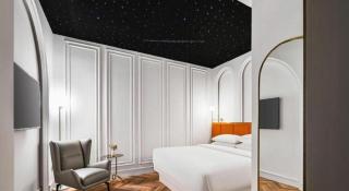 Revana Hotel Shenzhen - 1