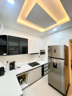 New Cosy 2bed apartment and 1 BQ - 7