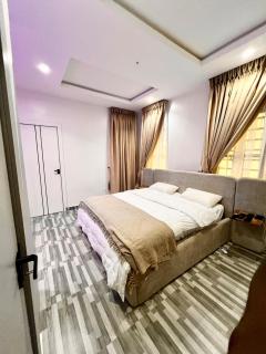 New Cosy 2bed apartment and 1 BQ - 6