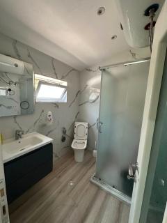 Modern Studio Apartment near the Center of Korça - 3