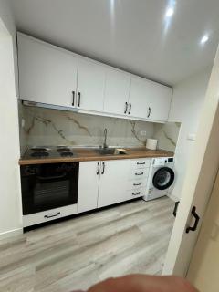 Modern Studio Apartment near the Center of Korça - 2