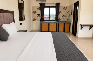 Goa Hotel Hoemodw Beach Stay - 9