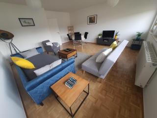 Comfy Flat with Easy Access to Berlin & Potsdam - 7