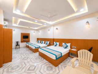 Hotel Nirmala Residency - Premium Family Stay Near Ram Janmabhoomi Ayodhya with Comfort, AC Rooms, WiFi, Parking & Prime Location - 4