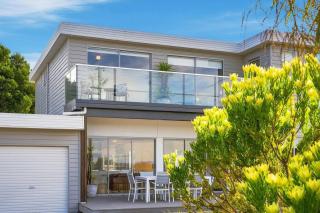 Seven Mile Beach Holiday Home - unwind and restore - 5