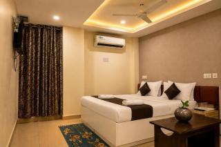 Hotel Mangalam Residency Near Jabalpur Railway Station & Jabalpur Hospital and Research Centre - 1