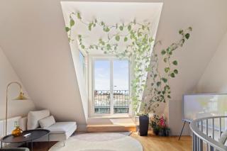 3BR Sunset Penthouse in Central & Quiet Location - 5 min walk from Central Station - 4