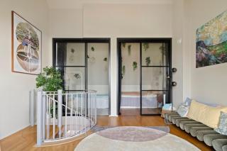 3BR Sunset Penthouse in Central & Quiet Location - 5 min walk from Central Station - 1